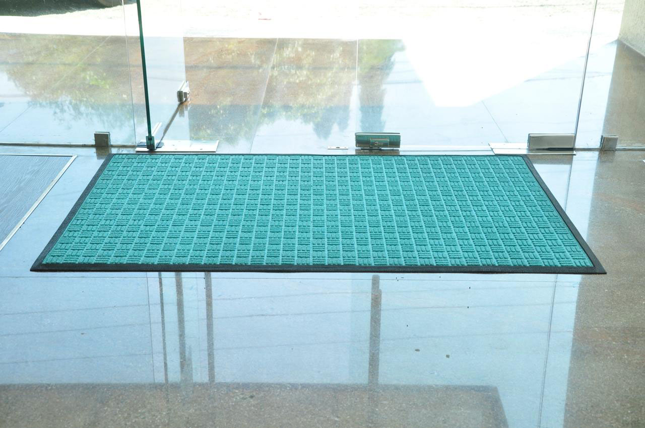 water absorbent mats on the floor